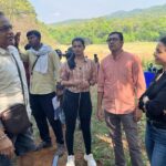 Koel Mallick Instagram - Real moments from the reel life of #jongolemitinmashi #pujo2023 #thispuja #wildlife #ecology 🐘✌️ Saranda forest