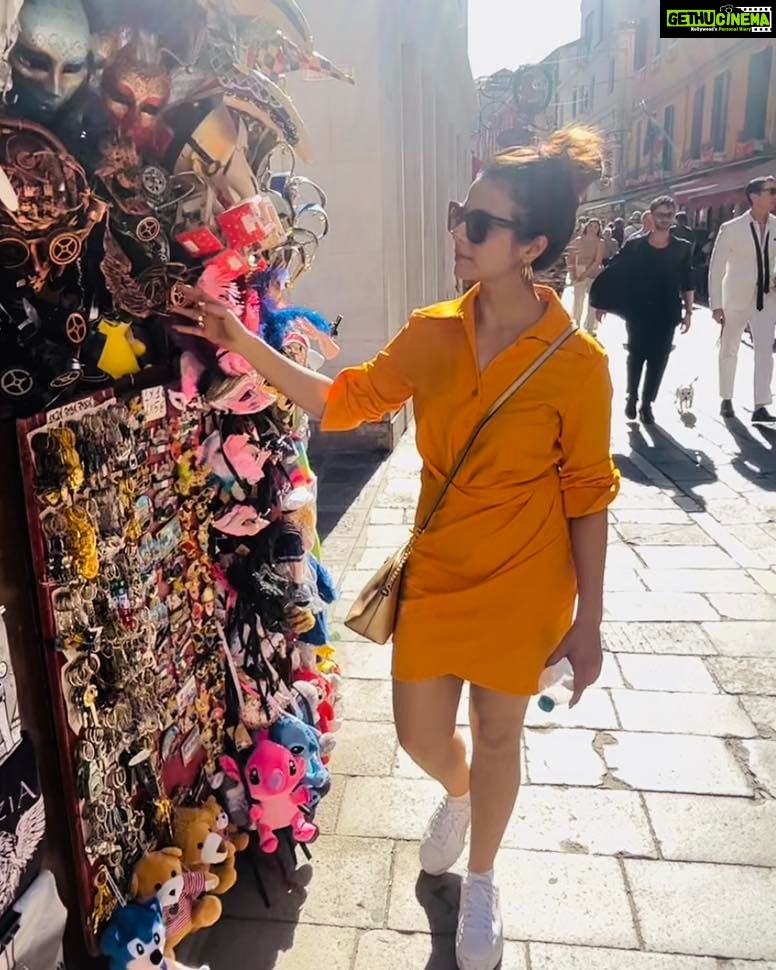 Koel Mallick Instagram - #Europetrip2023 #traveldiaries #venice #italy #love #life 🫶