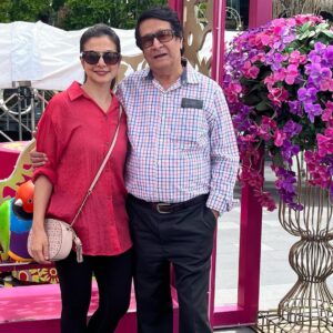Koel Mallick Instagram - Happy Father’s Day today & everyday!!!! 🫶 #family #bonding #life #bliss #love #peace #koelকথা