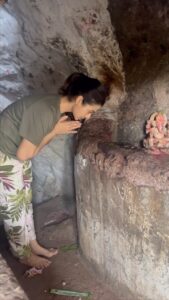 Koel Mallick Instagram - Religious trip amidst shoot 😇🙏
#singbhum #jharkhand #mahadev #spiritual #bliss #koelকথা