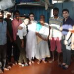 Komal Sharma Instagram - The best and most beautiful things in the world cannot be seen or even touched. They must be felt with the heart. I feel so lucky to celebrate my birthday with such beautifully abled souls at satyamev jayate trust for blind ,thank you for making my day @a._john_pro all possible because of ur effort,my sincere thanks to @gokul___chand @figen_cinemas for all ur support 😃🙏🏻 #komalsharma #komalsharmabirthday #blessedlife #blindisbeautiful
