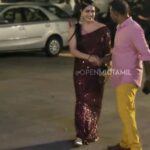 Komal Sharma Instagram - Pretty 😍 @actresskomalsharma cute arrival #komalsharma #openmictamilreels #OpenMicTamil