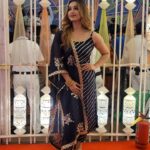 Koushani Mukherjee Instagram – My mandate Durga Pujo Song & My mandate sharing of How Well my pujo went. Though it’s late but I don’t mind as the festive season is still on ♥️

#reelsinstagram #durgapujo #festiveseason #festivevibes #mood #instagram #trendingreels #instareels