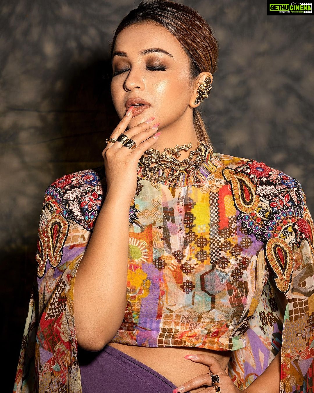Koushani Mukherjee Instagram - Mood ♥️♥️