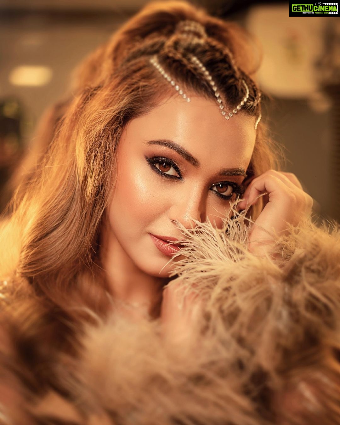 Koushani Mukherjee Instagram - There’s something so special about a woman who dominates in a man’s world.It Takes Certain Grace,Strength,Intelligence,Fearlessness & the nerve to never take No for an an answer.