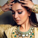 Koushani Mukherjee Instagram – Queening Into A Lit Weekend 🔥🔥🔥

#instapicture #instadaily #ootd #instagamer #picoftheday