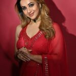 Koushani Mukherjee Instagram – Festive Hungover