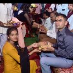 Kranti Redkar Instagram - Celebrating Bhaubeej with the beautiful girls of Shri Gajanan Maharaj paduka Sansthan was quite an emotional experience . Being a brother to the girls who have no one. It comes with a responsibility. Responsibility to be there for them in every situation and for life ❤️