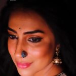 Kranti Redkar Instagram - Sorayaa Jewels gleefully announces collection ✨ *A Small Treasure: Nathani* ✨a timeless source of Elegance and Grandauer paired with our everlasting Beauty Kranti Redkar Wankhede. Comprising of Six Pieces of Magnificence: 1. Gul 2. Niharika 3. Hridika 4. Ruhi 5. Naira 6. Medhini that are Meticulously Designed in 22k Silver (916) with High quality coloured stones in precision that are sweat and tarnish proof incarnated with values that are carried on for Ages and Beauty that it holds is Eternal. The Meenakari designs on Niharika, Hridika and Ruhi have set the new standards of traditions ✨💫🧿 Shop from Sorayaa, where versatility lies in every piece of jewellery your own and adorn💎 📸 : @vilas__000 Styling : @saileerajpurenagane Nathani : @sorayaajewels_ Hair : @reshmachaugule2511