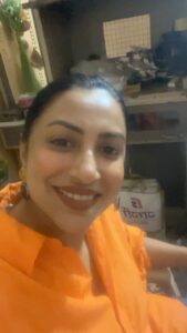 Kranti Redkar Instagram - This Diwali was so special as we got to celebrate with all our relatives. I am going to miss them so much. Their hearts are filled with love for us. The care the pampering is beyond words. Even the people of Washim, thank you for the warmth you show towards me and @swankhede.irs .  #love #gratitude