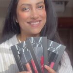 Kranti Redkar Instagram - My honest review of @mrn_artistry a celebrity make up brand . The liquid mattes are light and soft , they are not dry and definitely not powder. They stay for a real long time. The glosses are premium and yet not sticky. The glosses are great for keeping your lips moisturised all day. ABOUT THE SHADES NAKED NECTOR : it’s a great nude , the gloss is slightly pinkish make it great for any skin tone. PINK PEONY : it will look beautiful on Fair skin tones as the shade is very light and peachy. Rouge Romance : This is just the perfect RED. The one that we always hunt and never find. It’s just perfect. Straight out of a vintage film. It’s gorgeous 😍