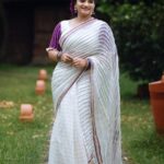Krishna Praba Instagram – White🤍 Purple 💜 rope
🤍💜🤍💜
Kerala saree🤩
Rockkk this Onam with 
@sajawat_designerhub_bridalshop 
.
.
Styling  by  @styling_by_js 
@l4lavendermedia 
@kondai_lip_resort 
@hospitalityevolve 

#purple #rope #design #trending #fashion #white #onam #traditional #backwaters Kondai Lip Backwater Heritage Resort Alappuzha