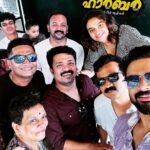 Krishna Praba Instagram – Life time bonding…
Full of laughter, unity, positive vibes💓👯‍♀️
@harbour_cochin 
.
.
@joby_kannampadam @hemanthmenon @prasanthkanjiramattom @vivekanandv_official @meet_miya 

#get #together #gettogether #friendship #happiness #unity #positivity #positivevibes #laugh