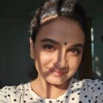 Krishna Praba Instagram - Sunkissed🥰🥰 #selfie #sun #selfcare #selflove