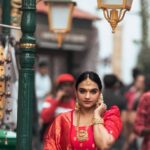 Krishna Praba Instagram - Embrace the magic of our showroom as our bridal campaign takes center stage. Together, we'll create an unforgettable symphony of style, grace, and joy, celebrating the beginning of your forever love story. Inframe: @krishnapraba_momentzz Production: @l4lavendermedia City Bridal Fest : ( May 5 - July 5 ) 2 മാസം നീണ്ട് നിൽക്കുന്ന വിവാഹാഘോഷങ്ങൾ. * Win Diamond Ring : City Silk ബ്രൈഡൽ സെക്ഷൻ സന്ദർശിക്കൂ Diamond Ring സ്വന്തമാക്കൂ... * 100% Cash back offer : വിവാഹ പർച്ചേസ് നടത്തിയവരിൽ നിന്നും നറുക്കെടുപ്പിലൂടെ തിരഞ്ഞെടുക്കുന്ന ഒരാൾക്ക് ലഭിക്കുന്നു full Cashback. *ഒപ്പം 3000 രൂപ മുതലുള്ള വെറൈറ്റി ബ്രൈഡൽ ഡ്രെസ്സുകളും. For more details please contact at +91 9526899599 . . #CitySilks #citybridalfest #citysilksmundakkayam #citysilksperumbavoor #citysilkspalarivattom #cityshopping #citybride #citysilksedapally #citysilksfamilydestination #bestdesign #bestclothing #bestclothingstore #bestclothingever #clothingdesign #clothingstore #clothingspot #cashback #cashbackoffer #offer #offerprices #offersale #diamondring #winner #contest #wedding #weddingcollection #weddingdress #weddingdesign #weddingsaree City Silks