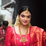Krishna Praba Instagram - Embrace the magic of our showroom as our bridal campaign takes center stage. Together, we'll create an unforgettable symphony of style, grace, and joy, celebrating the beginning of your forever love story. Inframe: @krishnapraba_momentzz Production: @l4lavendermedia City Bridal Fest : ( May 5 - July 5 ) 2 മാസം നീണ്ട് നിൽക്കുന്ന വിവാഹാഘോഷങ്ങൾ. * Win Diamond Ring : City Silk ബ്രൈഡൽ സെക്ഷൻ സന്ദർശിക്കൂ Diamond Ring സ്വന്തമാക്കൂ... * 100% Cash back offer : വിവാഹ പർച്ചേസ് നടത്തിയവരിൽ നിന്നും നറുക്കെടുപ്പിലൂടെ തിരഞ്ഞെടുക്കുന്ന ഒരാൾക്ക് ലഭിക്കുന്നു full Cashback. *ഒപ്പം 3000 രൂപ മുതലുള്ള വെറൈറ്റി ബ്രൈഡൽ ഡ്രെസ്സുകളും. For more details please contact at +91 9526899599 . . #CitySilks #citybridalfest #citysilksmundakkayam #citysilksperumbavoor #citysilkspalarivattom #cityshopping #citybride #citysilksedapally #citysilksfamilydestination #bestdesign #bestclothing #bestclothingstore #bestclothingever #clothingdesign #clothingstore #clothingspot #cashback #cashbackoffer #offer #offerprices #offersale #diamondring #winner #contest #wedding #weddingcollection #weddingdress #weddingdesign #weddingsaree City Silks