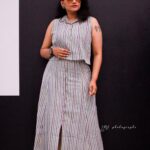 Krishna Praba Instagram – Mandatory Mirror selfie and a super click by @logan_twenty_1 
#lulufashionweek2023 
#lulumallkochi 
@n.i.f.t 

#fashion #krithi #causual #casual #casualstyle #celebrity #show