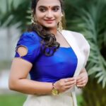 Krishna Praba Instagram – Onam🌼💙

.
.
#onam #onamcelebration #onamission #celebstyle #celebration #festival #réel #pavadablouse #skirt #blousedesigns
