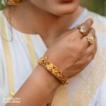 Krishna Praba Instagram - Wishing you a very happy Onam in advance ! Inframe: @krishnapraba_momentzz Costume: @mayoorikha_kochi Production : @l4lavendermedia New showroom opening on 23rd August at MG Road Ernakulam. ജില്ലയിലെ ഏറ്റവും വലിയ ഹോൾസെയിൽ ജ്വല്ലറി ഷോറൂം ഇനി MG Road-ൽ. . For more details, please contact @ + 91 8589826366 or visit our showrooms. . . #onam #happyonam #festival #onam2023 #openingsoon #nakshatramgroad #nakshatragoldanddiamonds #nakshatraaluva #wholesalejewellery #weddingjewellery #WeddingCollection #weddingoffers #nakshatraperumbavoor #wholesalegold #നക്ഷത്ര #wholesalegold #wholesaleprice #lowestprice #diamondjewellery #specialoffer #jewellery #onlinepurchase #onlinegoldseller #onlinegoldpurchasing #nakshatrathoppumpady MG Road Kochi