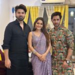 Kritika Sharma Instagram - Diwali Celebrations ✨ love light and laughter from us to you! Happy Diwali 🪔 #diwali #diwali2023 Mumbai, Maharashtra