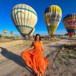Kritika Sharma Instagram – 🧡✨ grateful! @turquazballoons 
Outfit @thesushclothing 
Styled by @_vaishnavii.3011 

#travel #cappadocia #hotairballoon #turkey #2023 Cappadocia/Turkey