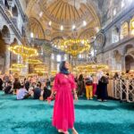 Kritika Sharma Instagram – Tourist spots to visit In Istanbul – part 1 
1. Hagia Sofia – Outside 
2. Hagia Sofia – inside 
Ps please wear full clothes when visiting mosques and take a scarf with you to cover your head or else you will have to pay for it inside ! 
3. Dolmabahce Palace 
4 .Dolmabahce Palace – the Gate 
5 Dolmabahce Palace – outside garden 
6 Simit – A famous street food of turkey 
7 & 8 Basilica Cistern 

If you are planning a trip to turkey and have any questions feel free to comment below ! 
part 2 coming ! 
Outfit @saadgee.india 
Styled by @_vaishnavii.3011 

#turkey #placestoseeinistanbul #istanbul #tourists #whattoseeinistanbul #2023 #trip #vacation Istanbul, Turkey