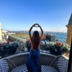Kritika Sharma Instagram - 📍 @hotelderevegalata ❤️ We were hosted by this beautiful and chic hotel located at Galata port with breathtaking views ! It was near to all the tourist locations and attractions ! The experience was top notch at the hotel ! Highly recommend to stay at this one when in Istanbul ! Hospitality was amazing and the rooms were to die for ! Istanbul, Turkey