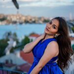 Kritika Sharma Instagram - Khaabon Ke Prinday! Shot @teras.istanbul #istanbul #turkey #bluegown #photoshoot #birds #travel Istanbul, Turkey