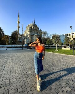 Kritika Sharma Instagram - GALATA PORT , Istanbul ❤️ 
This is on the European side of Istanbul filled with lots of hotels with the view of the sea and the Bosphorus bridge and KARAKOY - a street with colourful cafés and food !

Skirt - @a_trolley_ofclothes