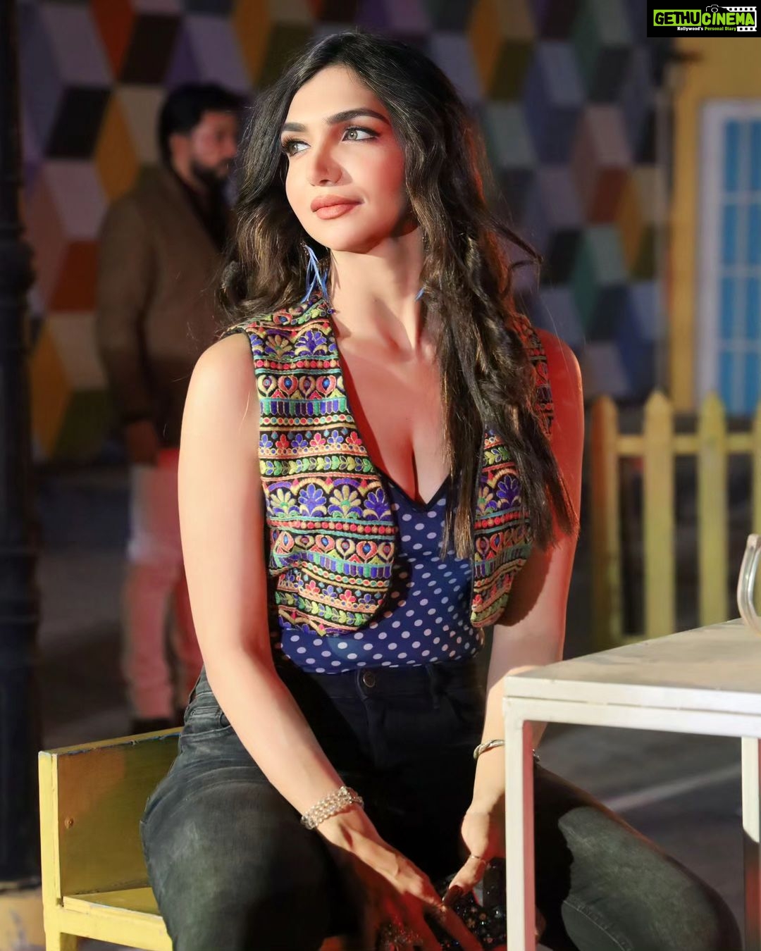 Kriti verma Instagram - BiggBoss fame @kritivermaofficial ❤️❤️🤗🤗 such an amazing and down to earth actor. Lovely clicking your pics mam ❤️❤️❤️❤️❤️💥💥🔥🔥 Hisar-The City Beautiful