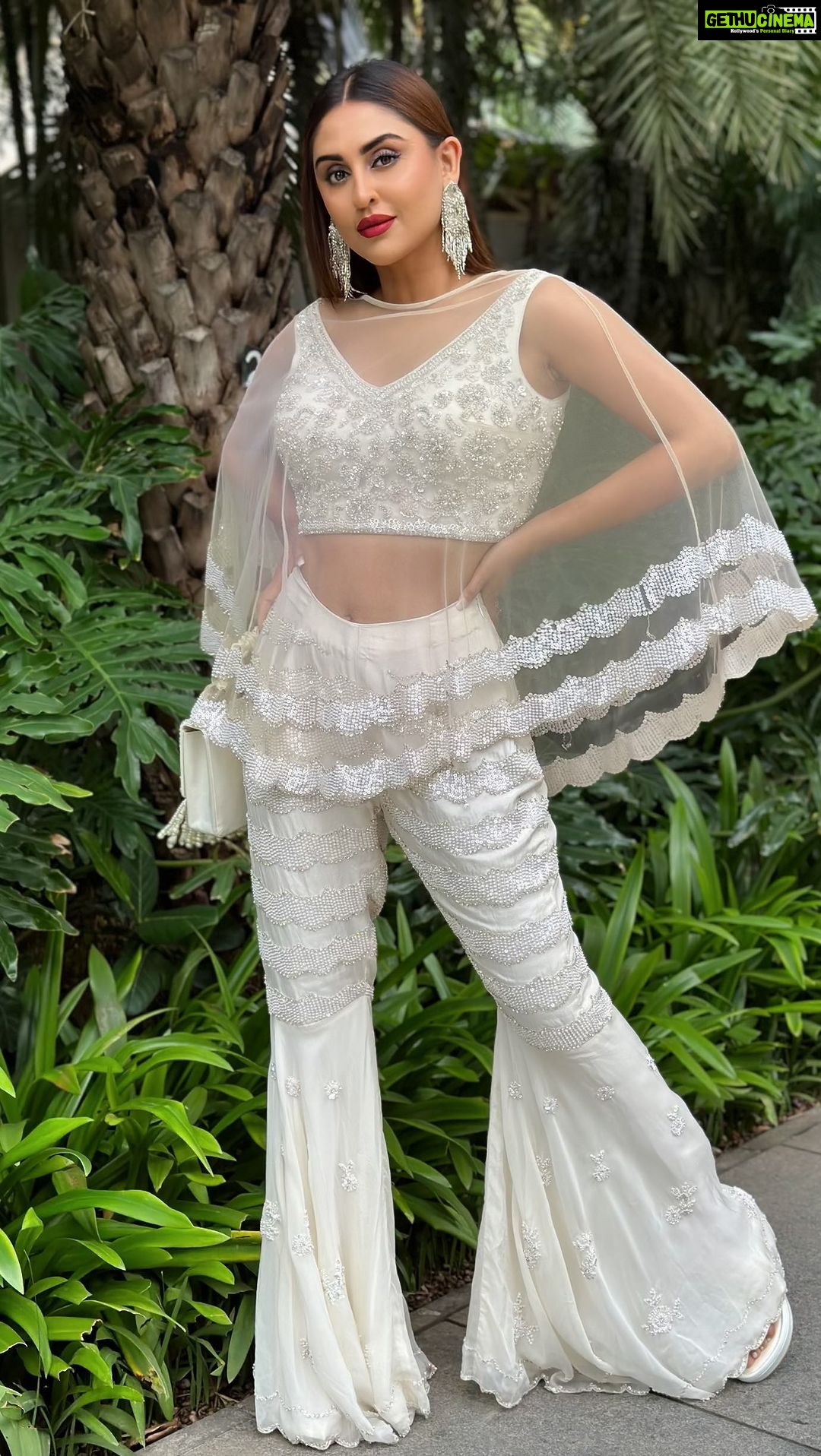 Krystle D'Souza Instagram - Angel Energy >>> . . Outfit: @rococobyraghvi Footwear & Bag: @houseofvian PR: @thewisedesign . .