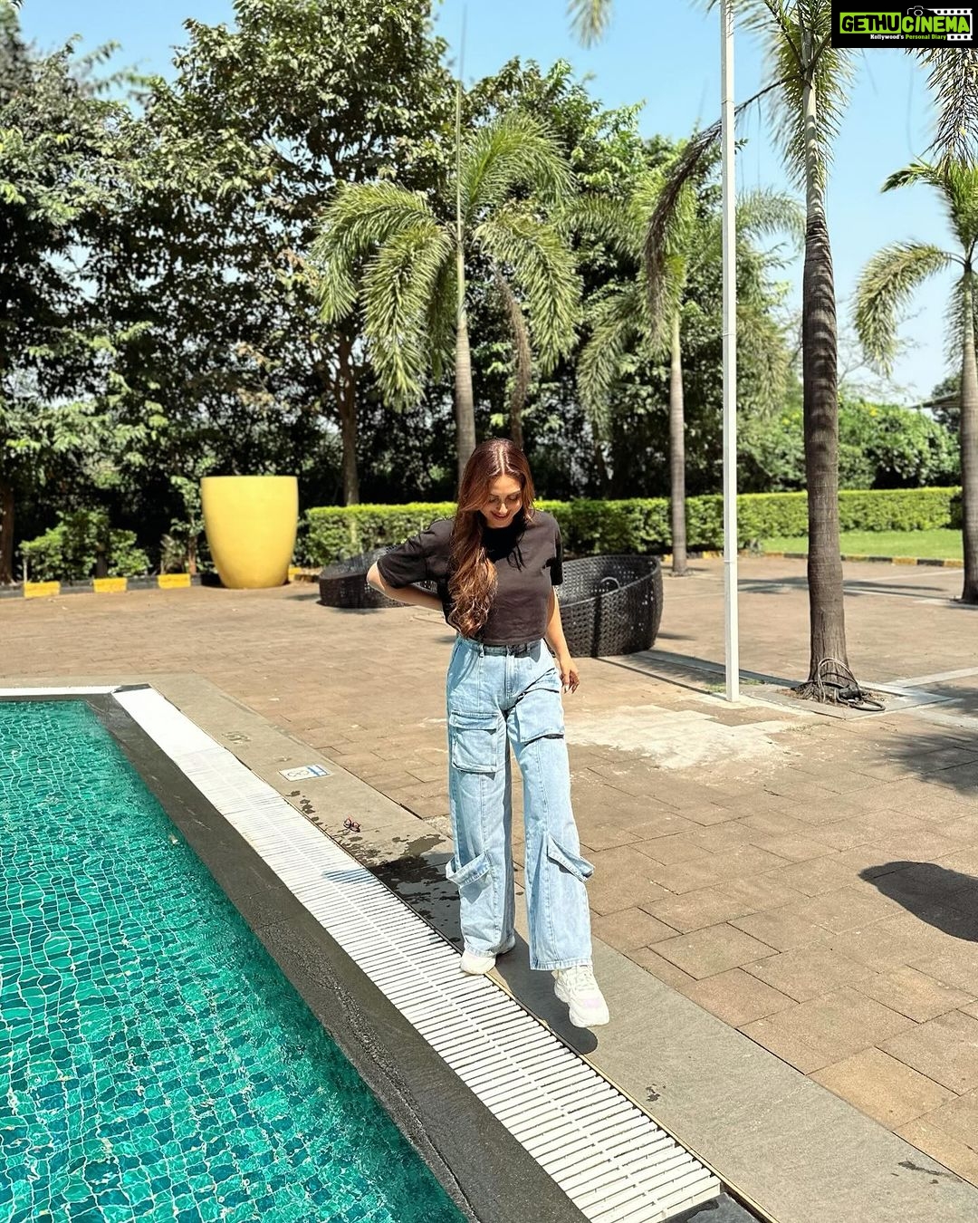 Krystle D'Souza Instagram - Swipe till the end for some fun rides ! @imagicaaworld is literally the Perfect Destination for friends and family to indulge in fun and adventure. I can’t wait to go back for more this upcoming holiday and festive season 💫 After a day full of rides @novotelimagicaa got our back! Such a comfortable stay and great food and hospitality made our day ! #imagicaadiaries #novotelimagica #memories Imagicaa