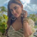 Krystle D'Souza Instagram - Green grass , blue skies .. in this beautiful world 🫶🏼 . . Outfit: @lapink_by_knareshkumar Jewellery: @shringaaar.ethnicstory PR: @vblitzcommunications . . . . . #ganpatibappamorya #ganeshchaturthi #festive #festival #festivewear #indian #festivalfashion #ganpati