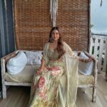 Krystle D’Souza Instagram – Green grass , blue skies .. in this beautiful world 🫶🏼
.
.

Outfit: @lapink_by_knareshkumar 
Jewellery: @shringaaar.ethnicstory
PR: @vblitzcommunications 
.
.
.
.

.
#ganpatibappamorya #ganeshchaturthi #festive #festival #festivewear #indian #festivalfashion #ganpati