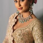 Krystle D’Souza Instagram – Rose to the occasion 🌷
.
.
Wearing @kalighataindia
Jewelry @gehnajewellers1
Styled by @dinky_nirh