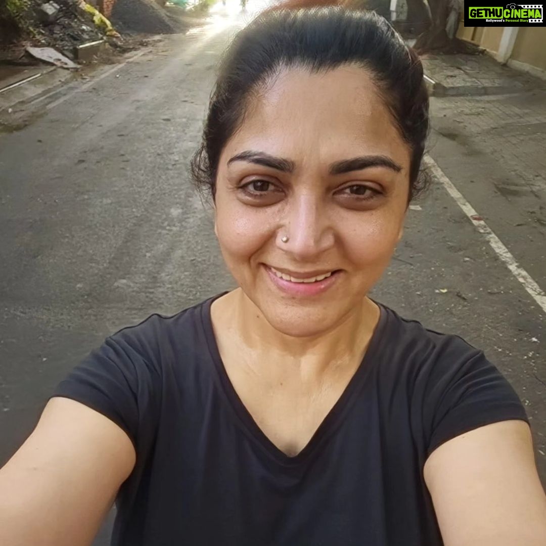 Kushboo Instagram - Walk towards good health. A routine that cannot be missed !! Trying to get into gym training too. Being an outdoor person, pushing myself to stay indoors is a bit daunting. Come on friends, motivate me!! Should I join the gym too???? #morningroutine #goodhealth #weightloss #fitnessregime #mindbodysoul