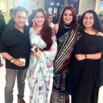 Kushboo Instagram – Time spent with the ones you love are the best times. 

#allaboutlastevening❤️ 
#happybirthdaykamalhaasan 
#HBDKamalSir❤️❤️

@ikamalhaasan 
@suhasinihasan 
#Rajkumar
@meramyakrishnan