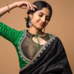 Kushee Ravi Instagram - 🖤 . . Pc : @koushikgowdaphotography Mua : @shruthiashwath_makeupartist Stylist : @stylebyshrujanaravikumar Outfit : @devimuthukumar.official