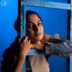 Kushee Ravi Instagram - One more indoor shoot For @iamkusheeraviofficial @makeovers_by_shwethagowda @stylebyaishwarya @focus_spacebangalore #portfolioshoot #portfolio #portrait #photography #model #photoshoot #portraitphotography #modeling #fashionphotography #fashion #photooftheday #canon #modelshoot #photographer #makeup #instagood #modelportfolio #fashionmodel #beauty #portraits #fashionshoot #portfolios #portfoliobuilding #instagram #modelphotography #weddingphotography #makeupartist #portfoliophotography #modelsearch #shoot