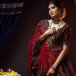 Kushee Ravi Instagram - The look says it all . . 📷 : @vinu5494 💄 : @makeoverby_yogeethagowda