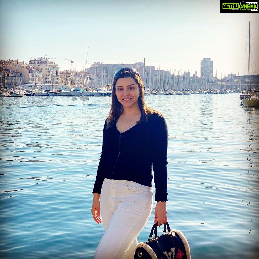 Kyra Dutt Instagram - Postcard From Provence 💌 Vieux-Port Marseille Provence Métropole