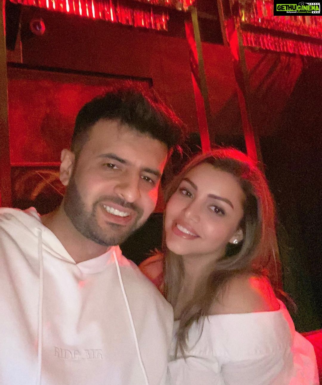 Kyra Dutt Instagram - Bombay Babies!🍭 The St. Regis Mumbai