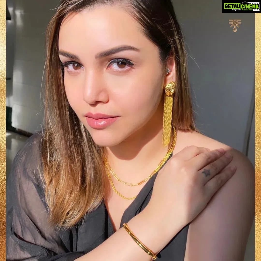 Kyra Dutt Instagram - ✨Twyla Giveaway✨ 2 lucky winners will get a chance to win the Amour rope cuff and Amour rope chain for your special one! Just follow these simple rules: 💌 Follow @twylatreasures and @kyradutt 💌 Tag 2 or more friends on the comments section and have them follow both the accounts 💌 Mention in the comments below, what you love the most about Twyla 💌 Repost this giveaway post on your story and tag us @twylatreasures (Share a screenshot if you have a private account) ♥️ Winners will be randomly picked by @kyradutt on 25th February. ♥️ Giveaway is for India only. ♥️ Unfollowing any of the accounts after the giveaway will restrict participation in future giveaways. ♥️ The giveaway is not sponsored or administered by Instagram. Its solely sponsored by Twyla Treasures. #Giveaway #TwylaTreasures #TwylaKin #TwylaAmour #TwylaKin #GiveawayIndia #JewelleryGiveaway #bornoftwilight