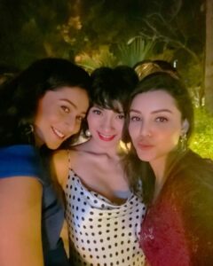 Kyra Dutt Instagram - Night out with the #RoyalFlamingos🏌🏻‍♀️ @paoli_dam