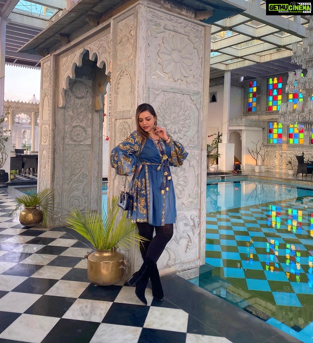 Kyra Dutt Instagram - Rangilo Maro Dholna!🦚 Udaipur, Rajasthan