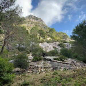 Kyra Dutt Instagram - Trekking Andalusia!🏔 Buenos Dias!☀️