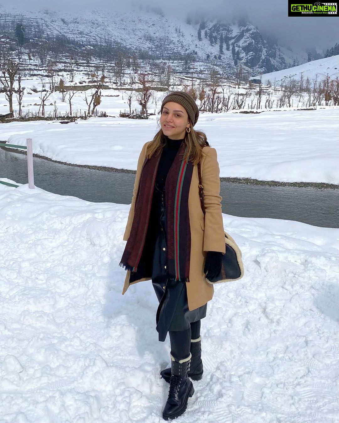 Kyra Dutt Instagram - A slice of life in paradise! ❄️ #Kashmir❤️ 2022 Pahalgam