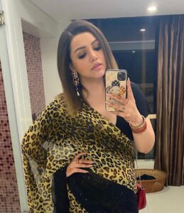 Kyra Dutt Instagram - Jungli Billi!🐯