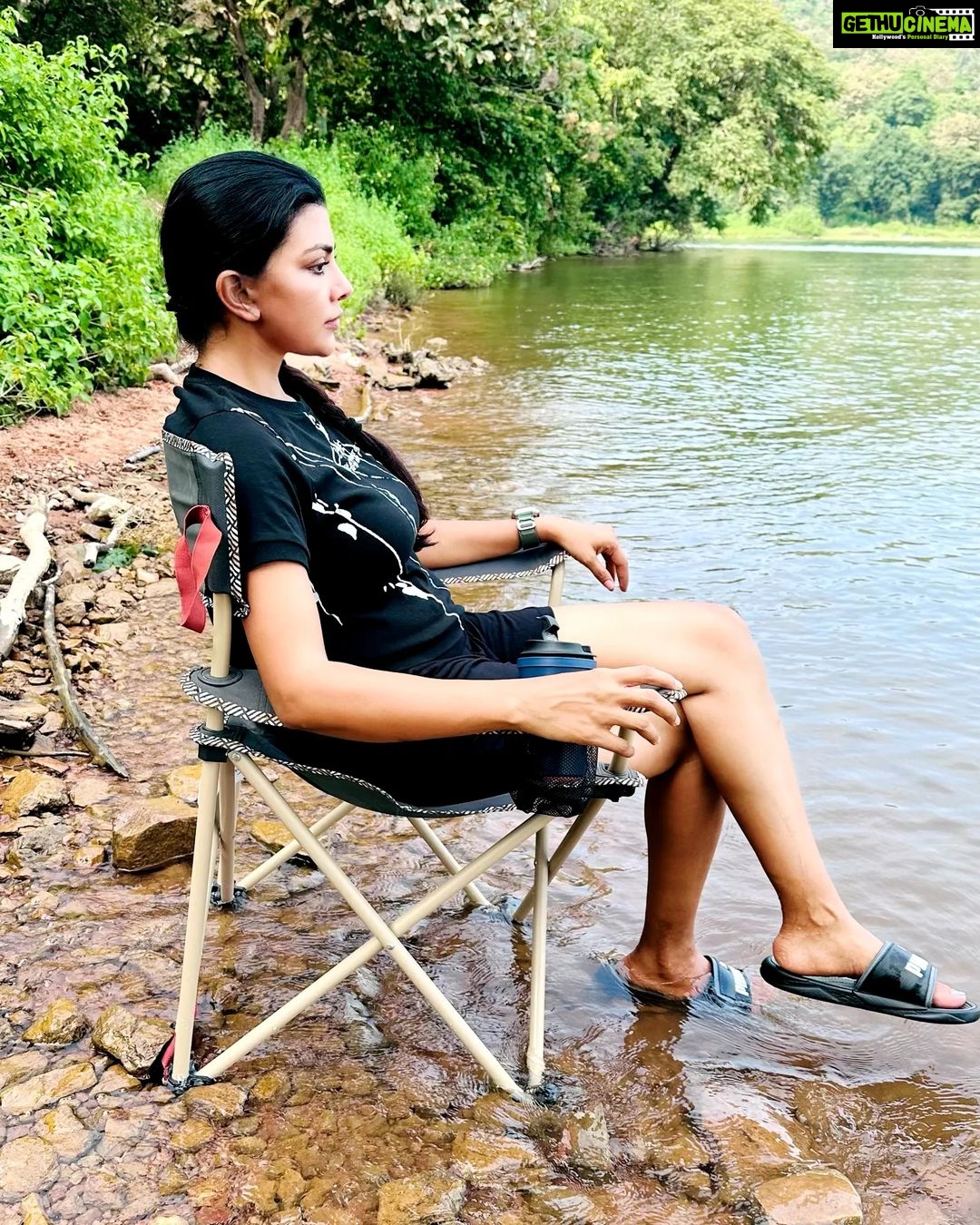 Lahari Shari Instagram - Feeling totally zen π§ββοΈ as I soak up the riverside vibes π Nature's symphony π has me in awe of its green wonderland π³πΏ The perfect spot to unwind and escape the chaos of city life π Photographer : @troyphotographyofficial #GoodMorning #HappyVibes #lovelylife #PositivityAllAround #RiversideRetreat #NatureNirvana #GreeneryGoals #ChillingByTheRiver #NatureLover #PeacefulParadise Hyderabad
