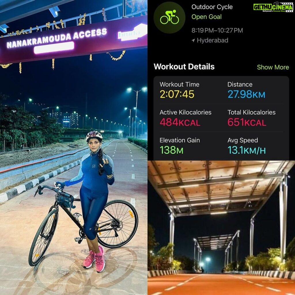 Lahari Shari Instagram - A hearty thanks to KCR garu and @ktrtrs KTR garu for such an amazing thought. The cycling track recently opened with greenery all the way is amazing. Guys let us all keep it clean without spitting and cleaning after our pets!!! #hyderabad #ktrtrs #cycling #greenery #mycity #achievement #clean #telangana #india #tollywood #actress #cycle #kona #workout #excercise